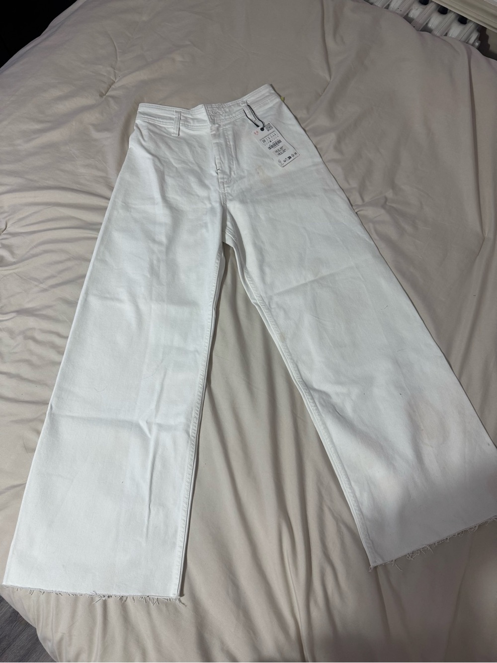 Zara White High-Rise Wide Leg Jeans